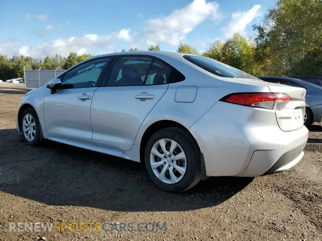 2 fotografías del automóvil dañado 5YFBPMBE6MP241061 TOYOTA COROLLA 2021
