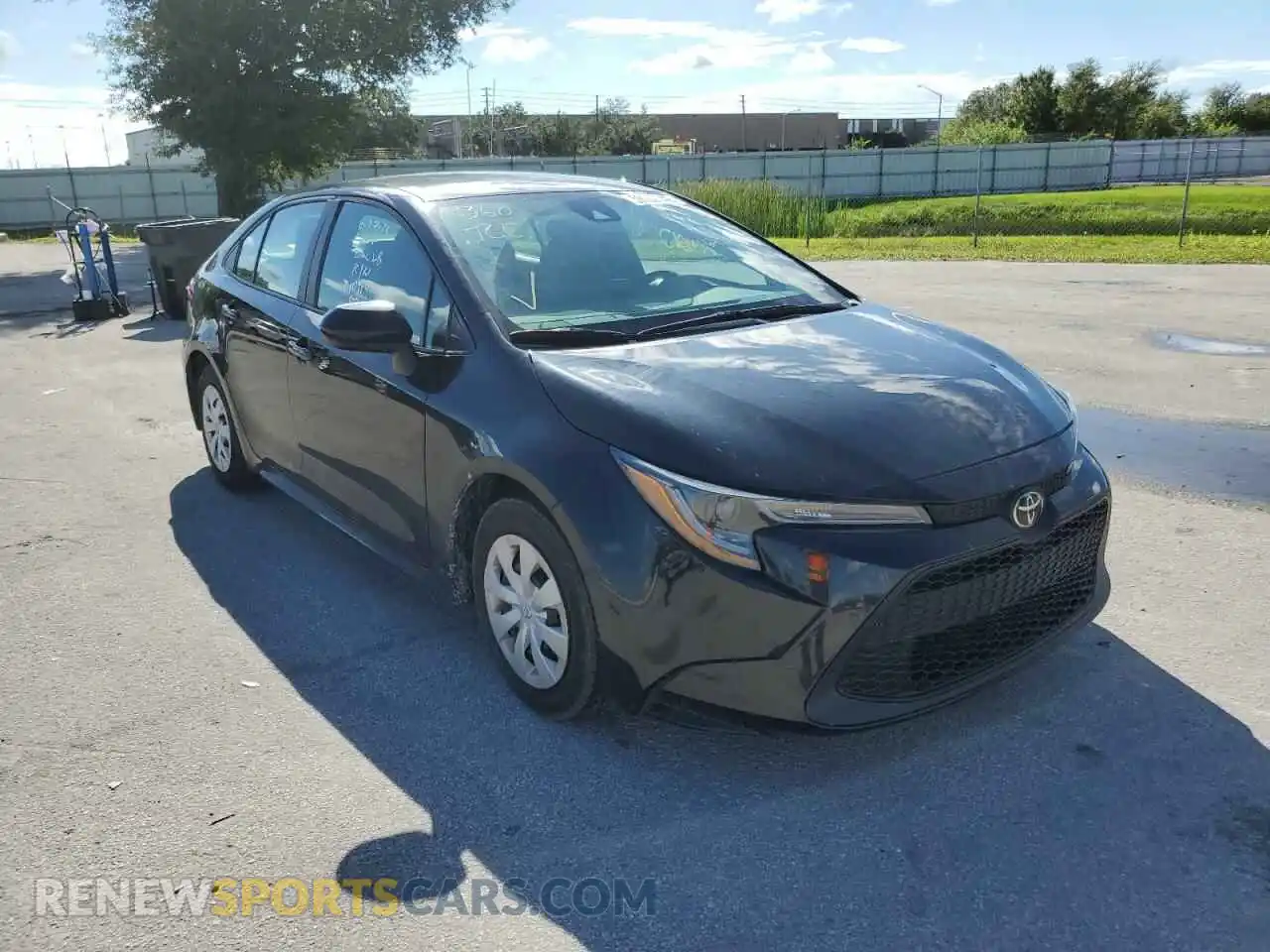1 Photograph of a damaged car 5YFDPMAE1MP168305 TOYOTA COROLLA 2021