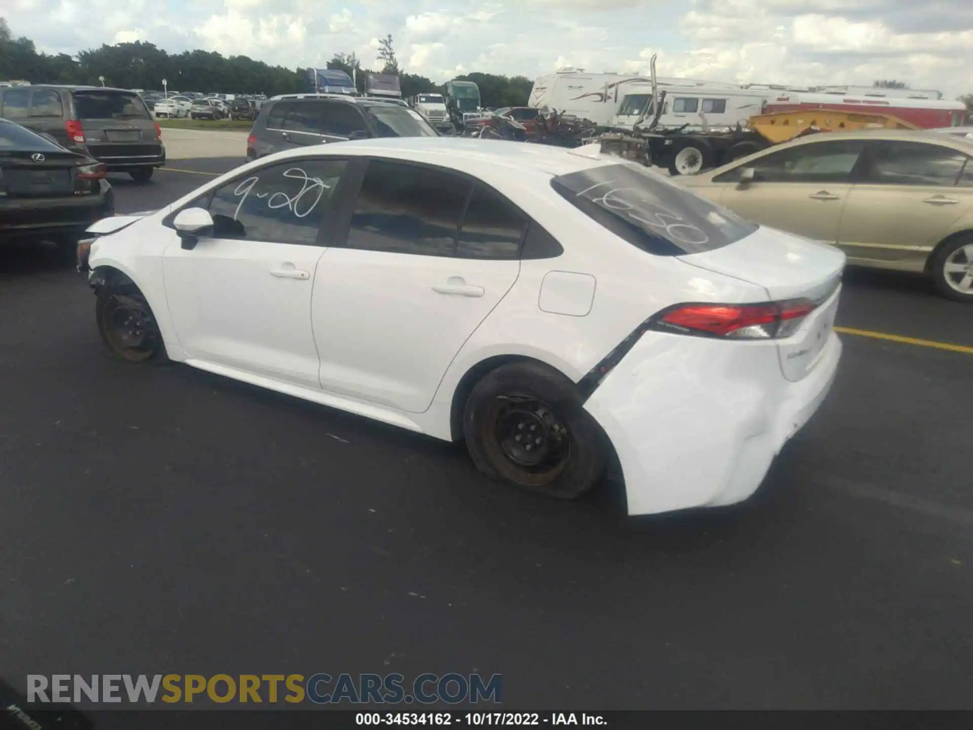 3 Photograph of a damaged car 5YFDPMAE5MP171630 TOYOTA COROLLA 2021