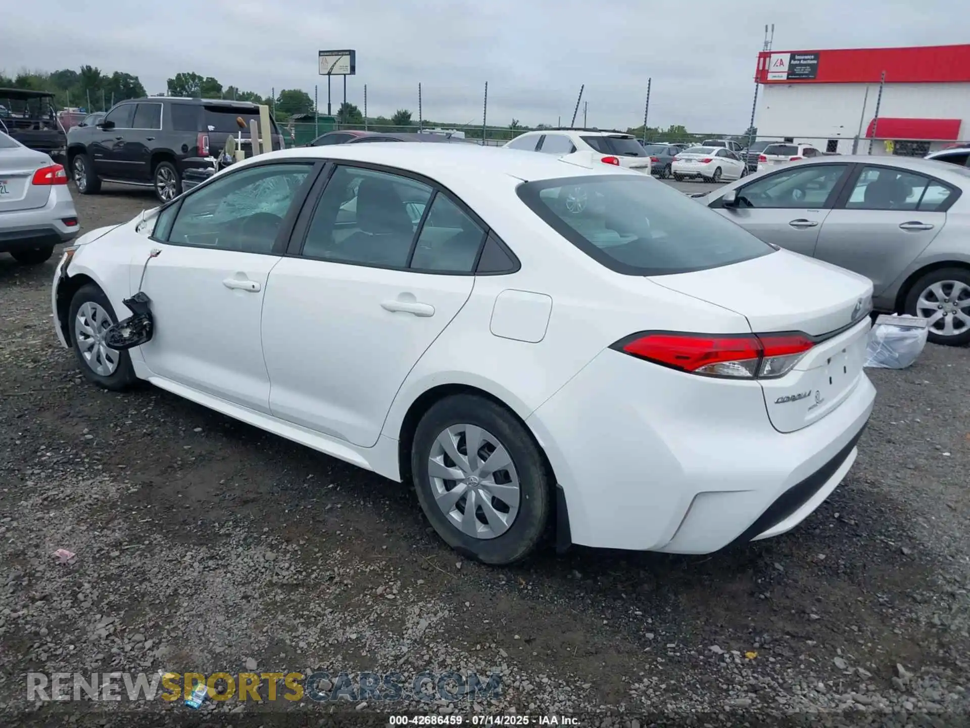 3 Photograph of a damaged car 5YFDPMAE8MP269003 TOYOTA COROLLA 2021