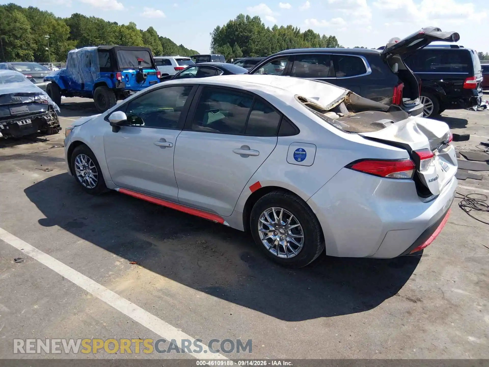 3 Photograph of a damaged car 5YFDPMAE9MP236852 TOYOTA COROLLA 2021