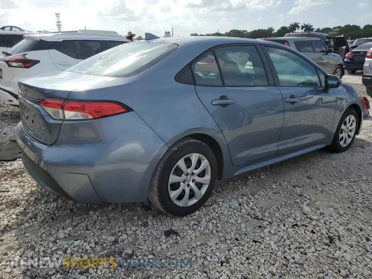 3 Photograph of a damaged car 5YFEPMAE0MP152939 TOYOTA COROLLA 2021
