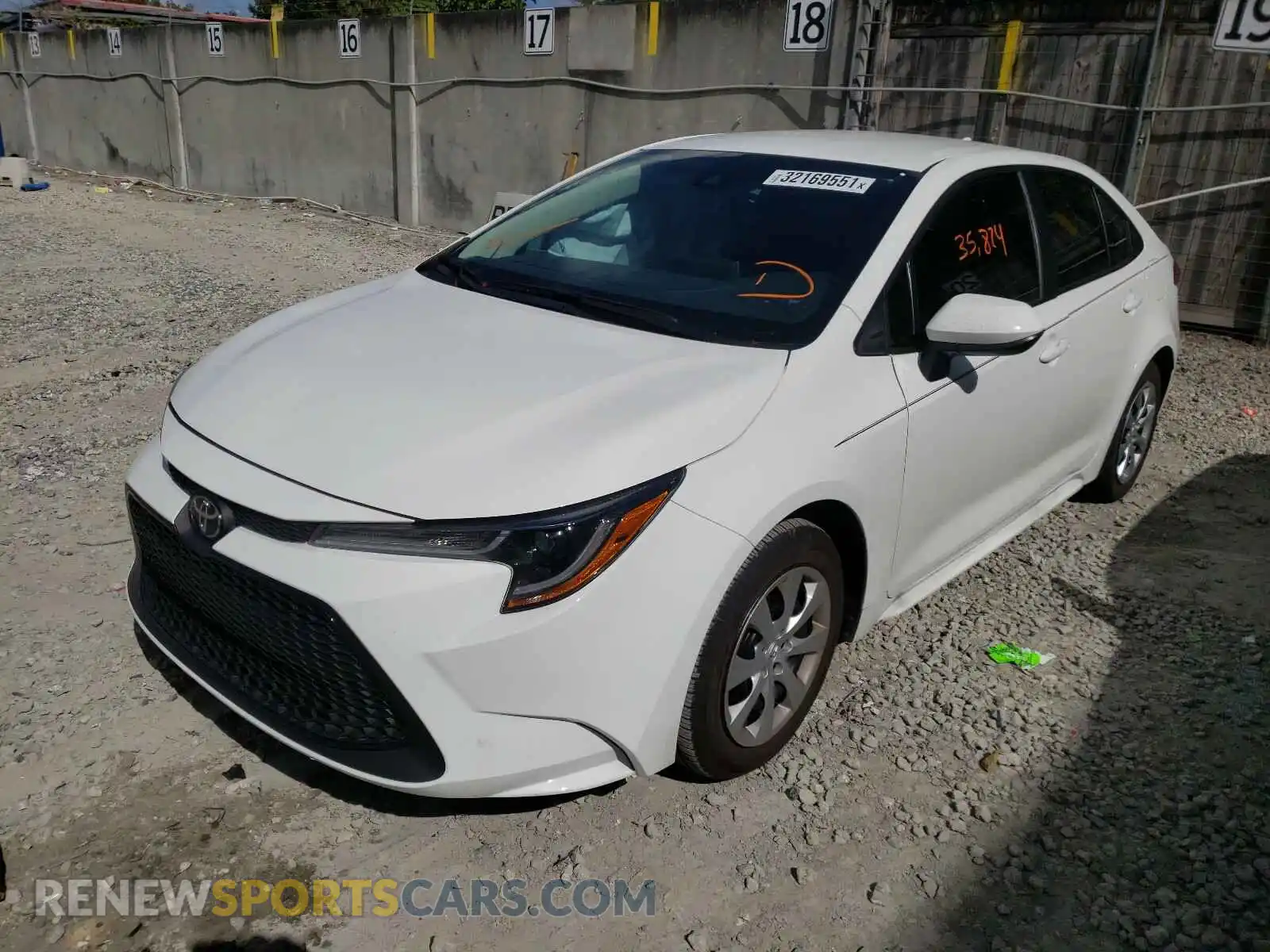 2 Photograph of a damaged car 5YFEPMAE0MP155226 TOYOTA COROLLA 2021