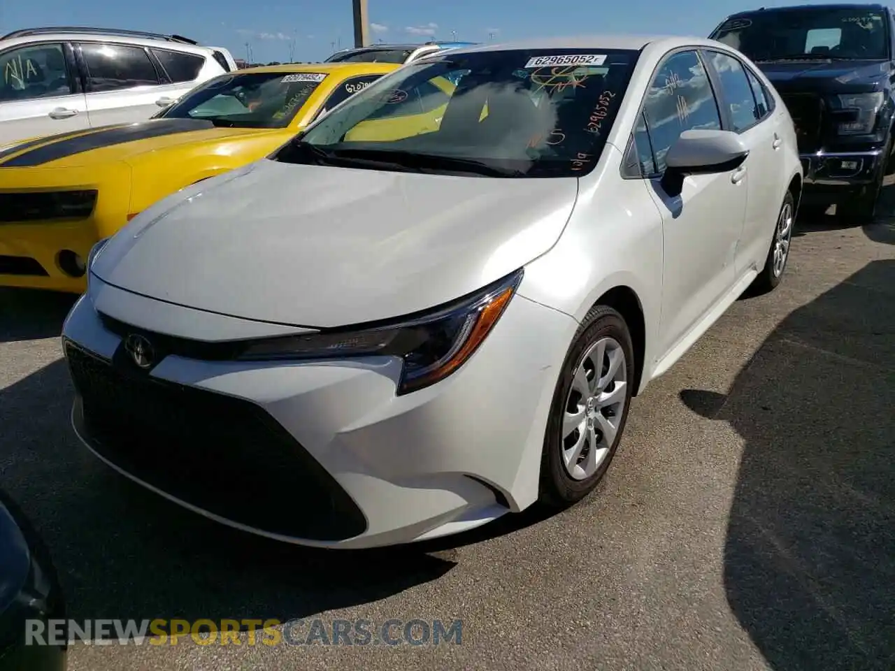 2 Photograph of a damaged car 5YFEPMAE0MP163990 TOYOTA COROLLA 2021