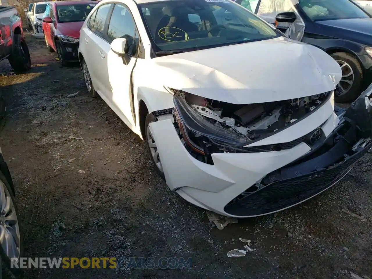 1 Photograph of a damaged car 5YFEPMAE0MP170146 TOYOTA COROLLA 2021