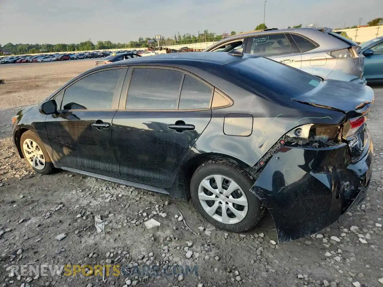 2 Photograph of a damaged car 5YFEPMAE0MP189280 TOYOTA COROLLA 2021