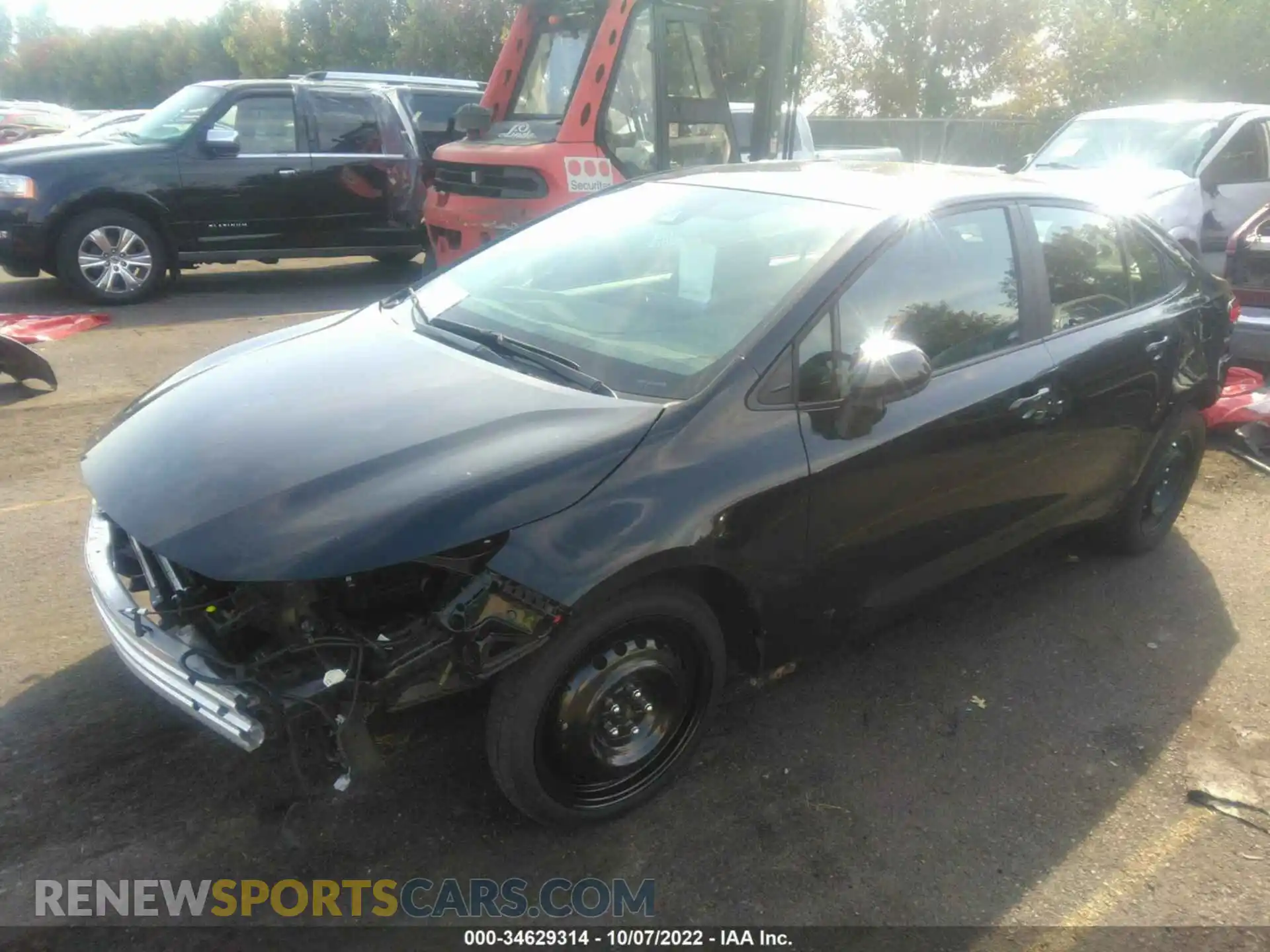 2 Photograph of a damaged car 5YFEPMAE0MP197248 TOYOTA COROLLA 2021