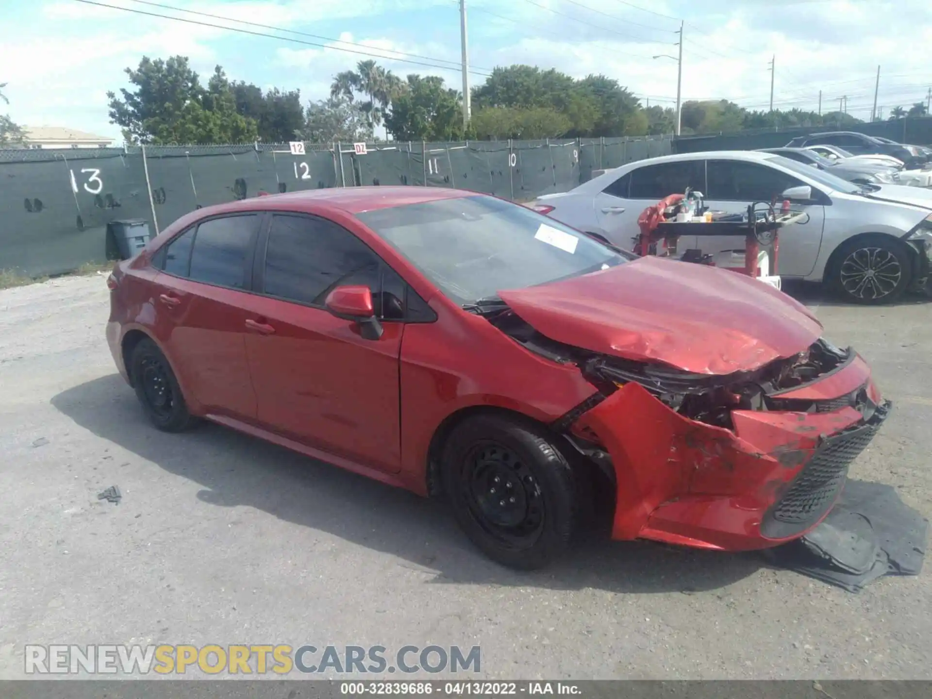 1 Photograph of a damaged car 5YFEPMAE0MP204618 TOYOTA COROLLA 2021