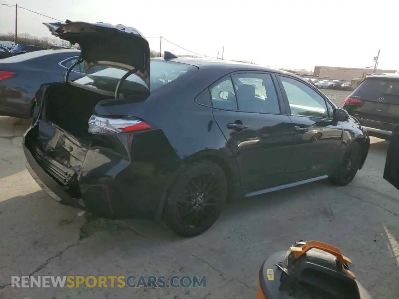 3 Photograph of a damaged car 5YFEPMAE0MP220284 TOYOTA COROLLA 2021