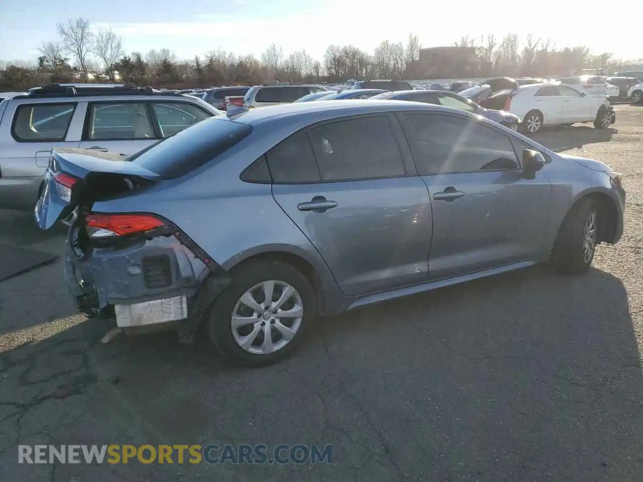 3 fotografías del automóvil dañado 5YFEPMAE0MP223265 TOYOTA COROLLA 2021