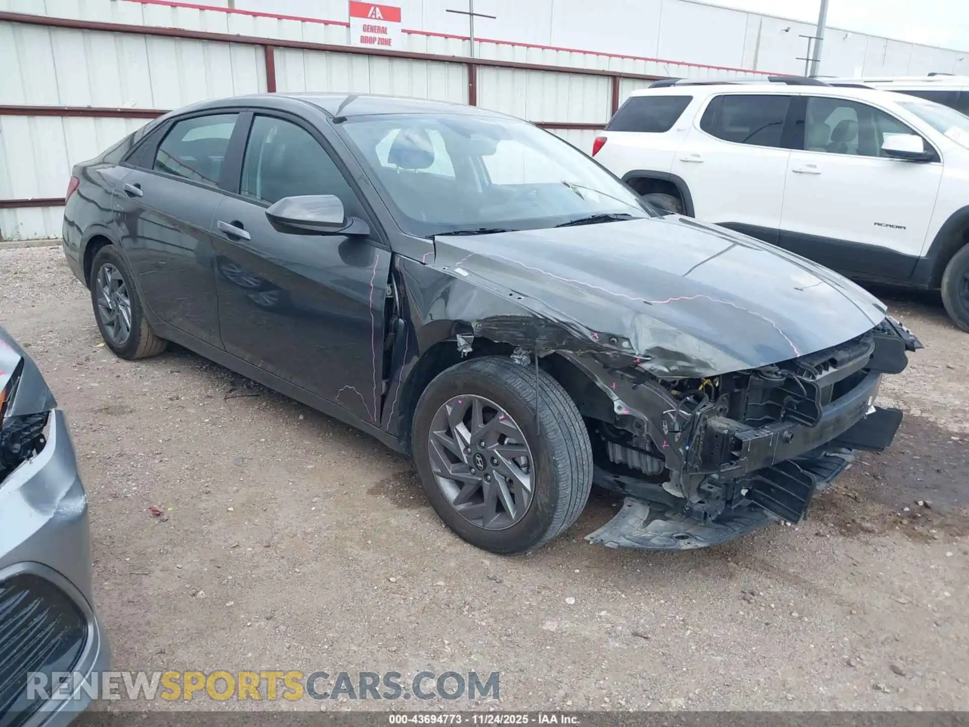 1 Photograph of a damaged car 5YFEPMAE0MP236663 TOYOTA COROLLA 2021