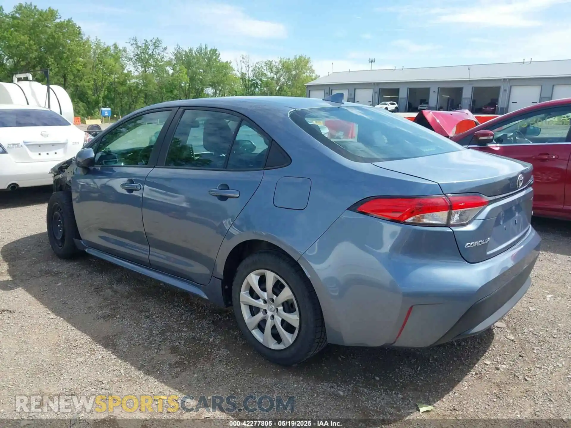 3 Photograph of a damaged car 5YFEPMAE0MP243273 TOYOTA COROLLA 2021
