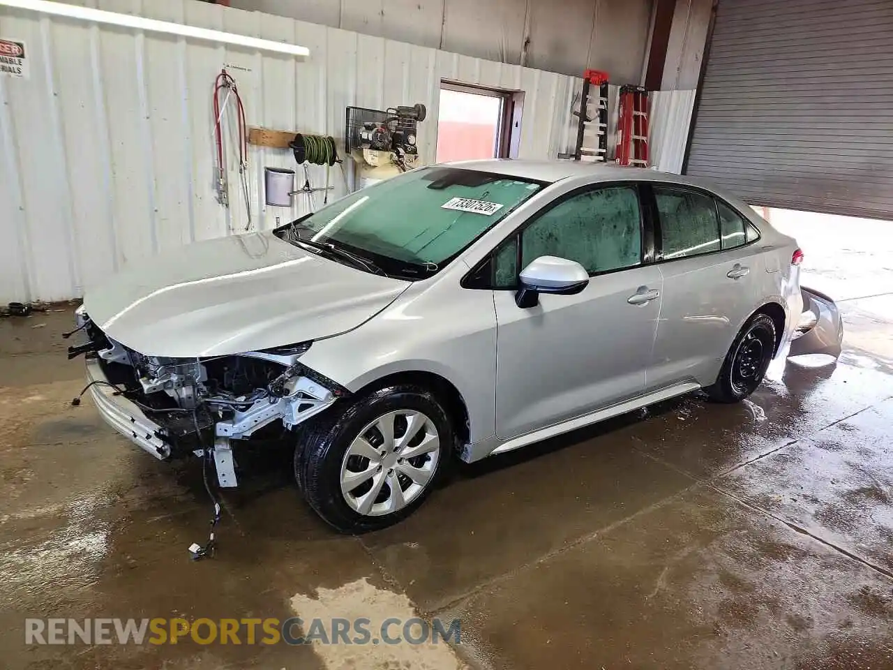 1 Фотография поврежденного автомобиля 5YFEPMAE0MP250756 TOYOTA COROLLA 2021