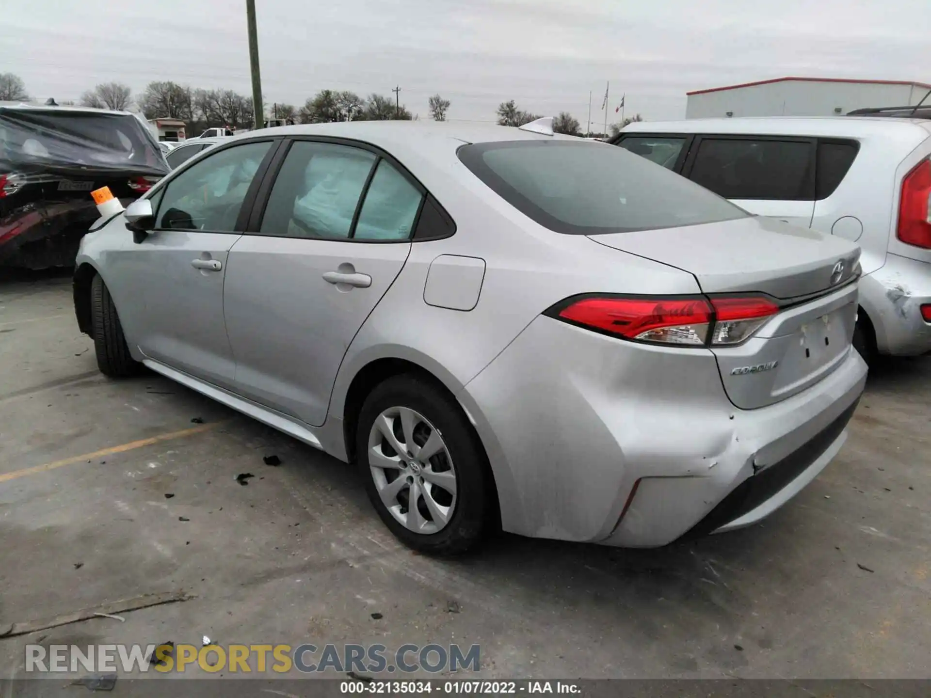 3 Photograph of a damaged car 5YFEPMAE0MP255424 TOYOTA COROLLA 2021