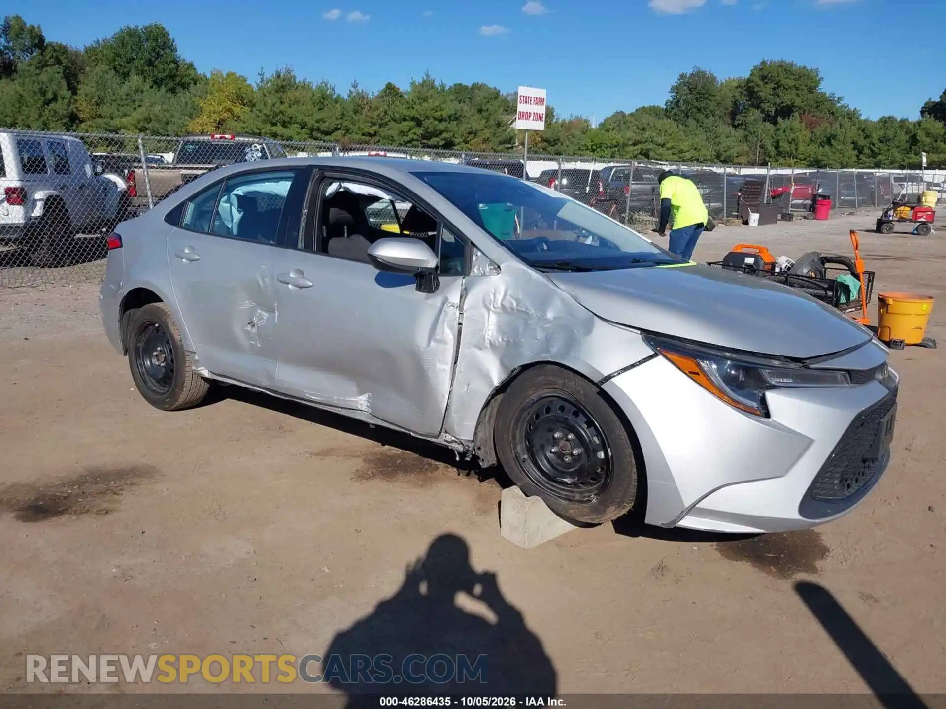 1 Photograph of a damaged car 5YFEPMAE0MP261420 TOYOTA COROLLA 2021