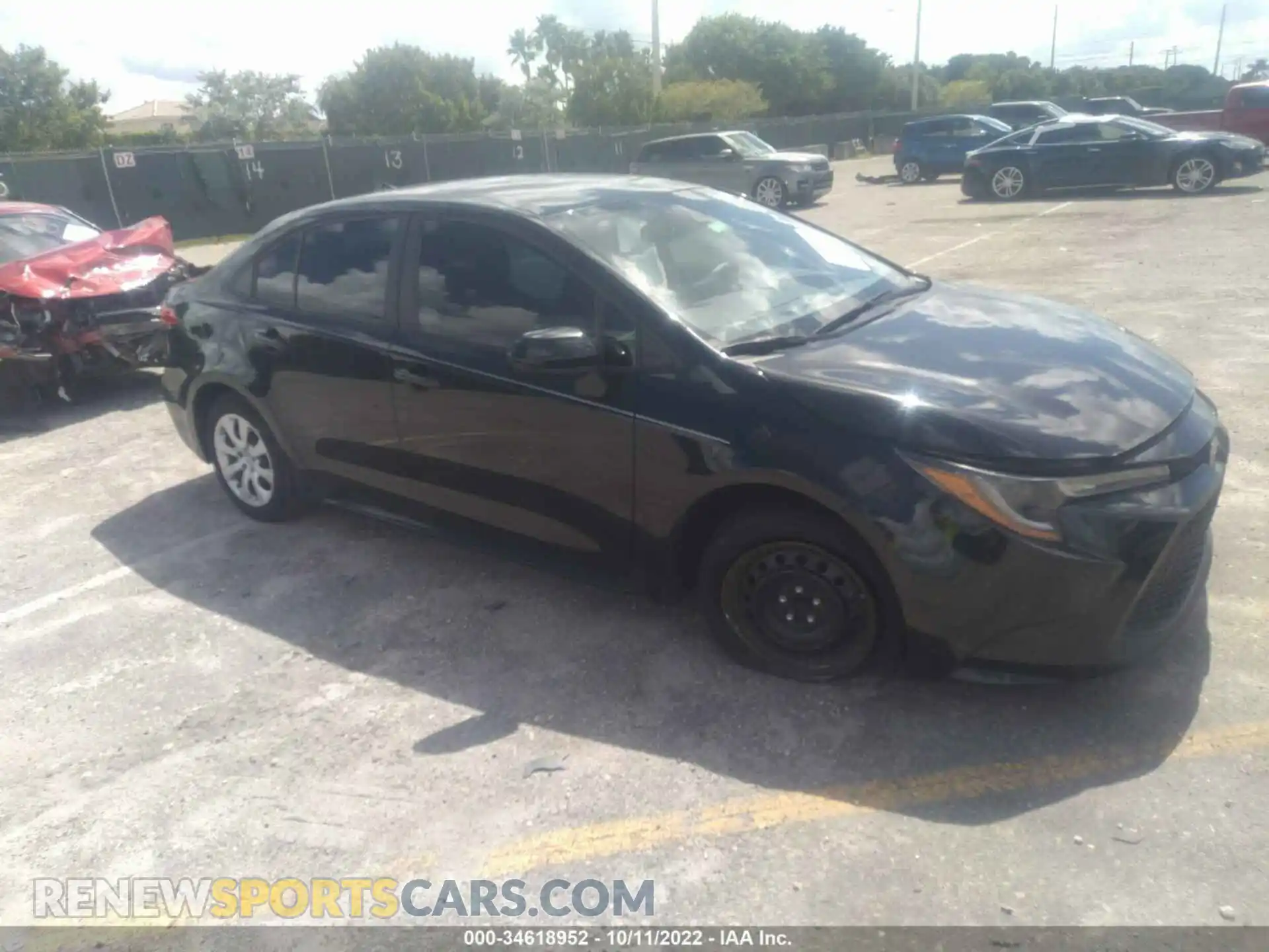 1 Photograph of a damaged car 5YFEPMAE1MP151363 TOYOTA COROLLA 2021