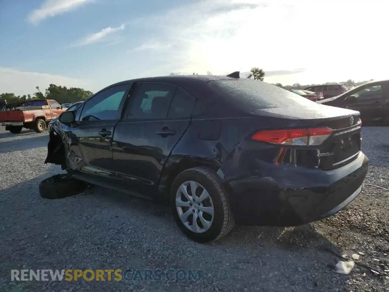 2 Photograph of a damaged car 5YFEPMAE1MP160936 TOYOTA COROLLA 2021