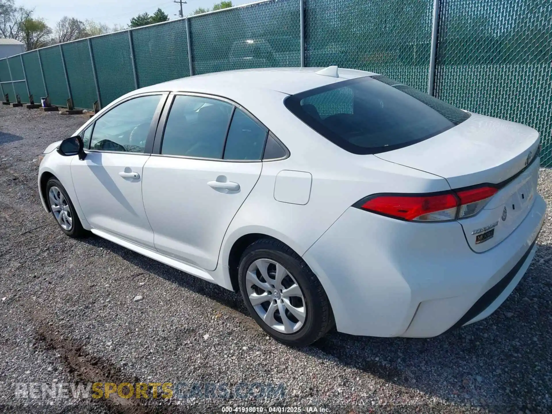 3 Photograph of a damaged car 5YFEPMAE1MP165473 TOYOTA COROLLA 2021
