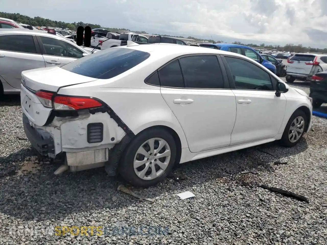 3 Photograph of a damaged car 5YFEPMAE1MP171662 TOYOTA COROLLA 2021