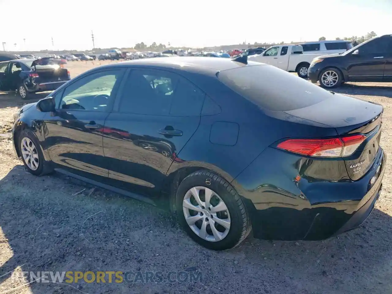 2 Photograph of a damaged car 5YFEPMAE1MP174559 TOYOTA COROLLA 2021