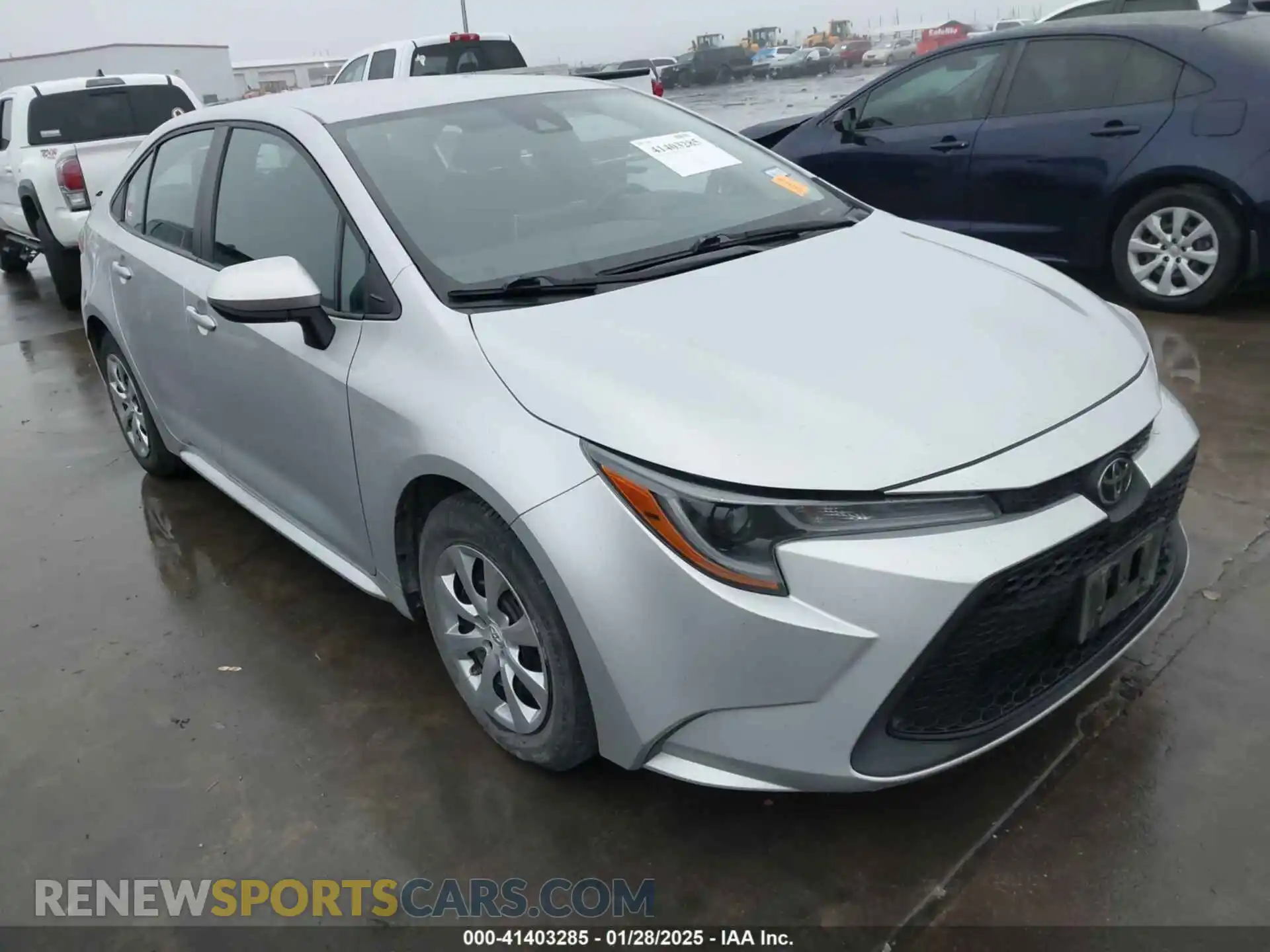 1 Photograph of a damaged car 5YFEPMAE1MP175677 TOYOTA COROLLA 2021
