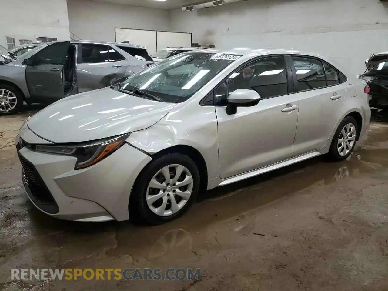 1 Photograph of a damaged car 5YFEPMAE1MP184072 TOYOTA COROLLA 2021