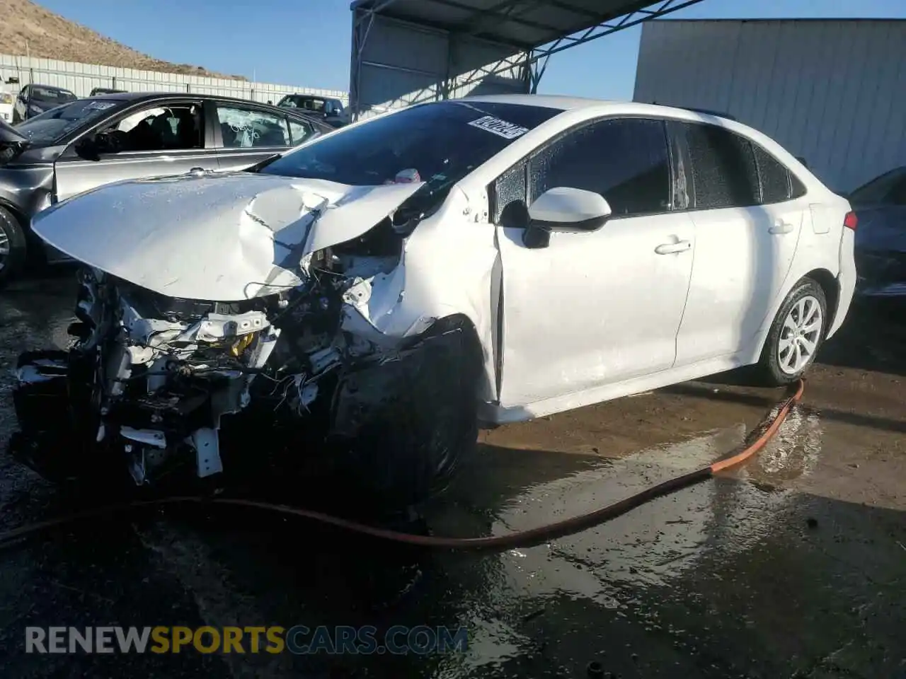 1 Photograph of a damaged car 5YFEPMAE1MP188929 TOYOTA COROLLA 2021