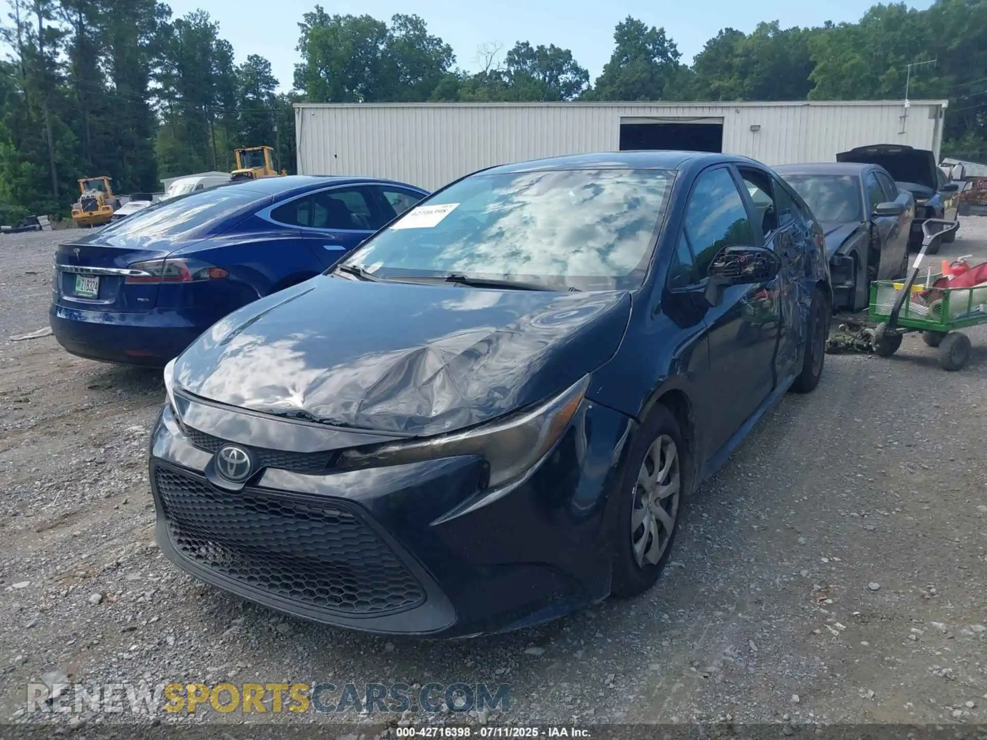 2 Photograph of a damaged car 5YFEPMAE1MP191829 TOYOTA COROLLA 2021