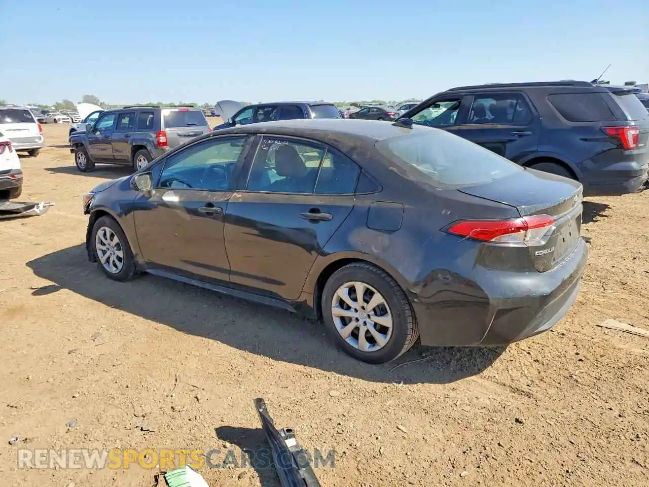 2 Photograph of a damaged car 5YFEPMAE1MP194861 TOYOTA COROLLA 2021