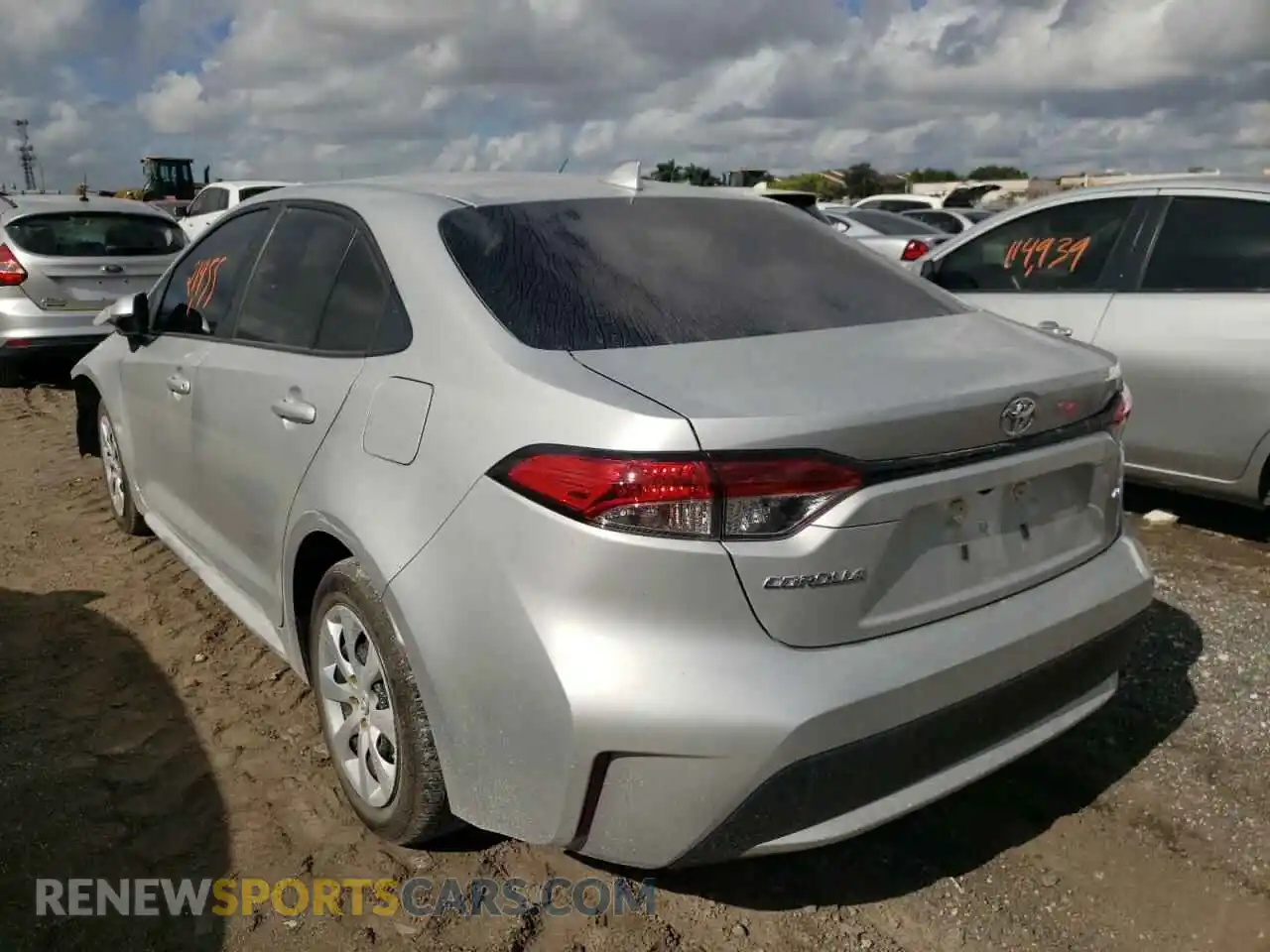 3 Photograph of a damaged car 5YFEPMAE1MP195038 TOYOTA COROLLA 2021