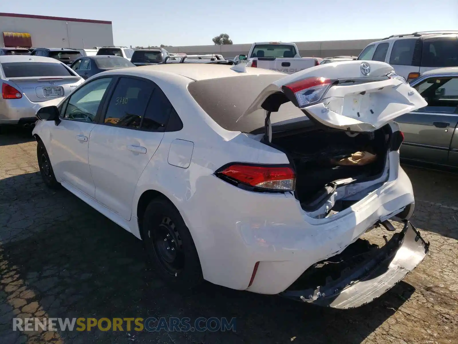3 Photograph of a damaged car 5YFEPMAE1MP195086 TOYOTA COROLLA 2021