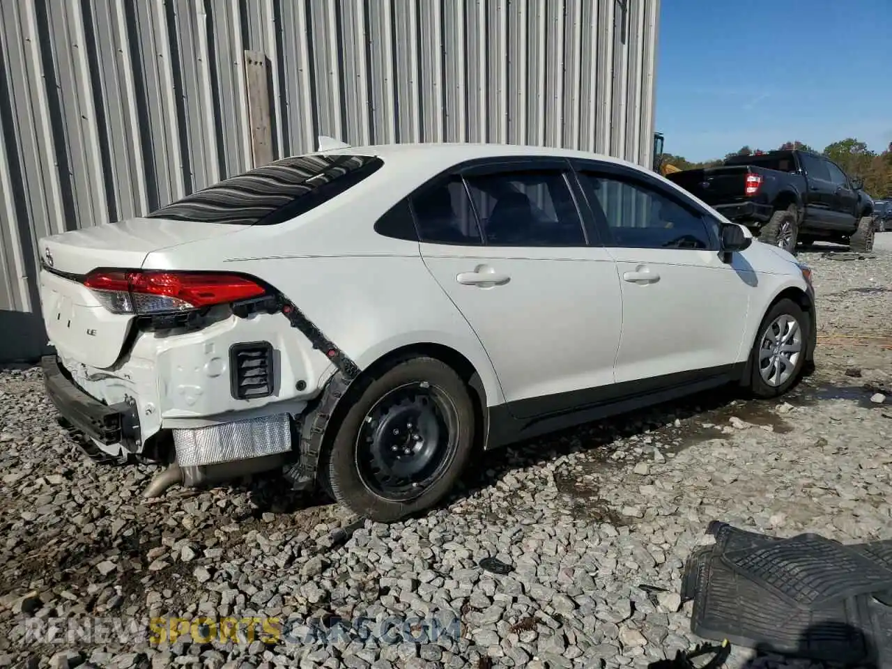 3 Photograph of a damaged car 5YFEPMAE1MP195413 TOYOTA COROLLA 2021