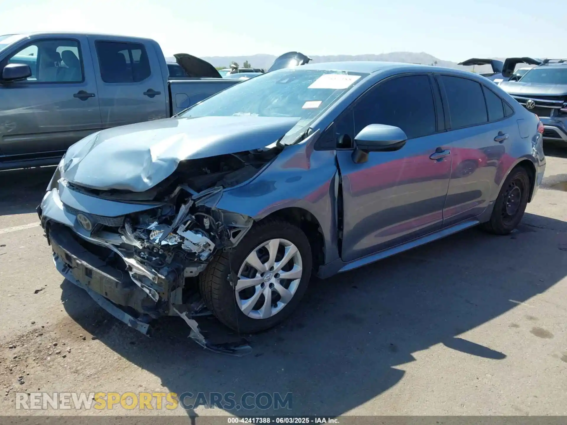 2 Photograph of a damaged car 5YFEPMAE1MP210525 TOYOTA COROLLA 2021