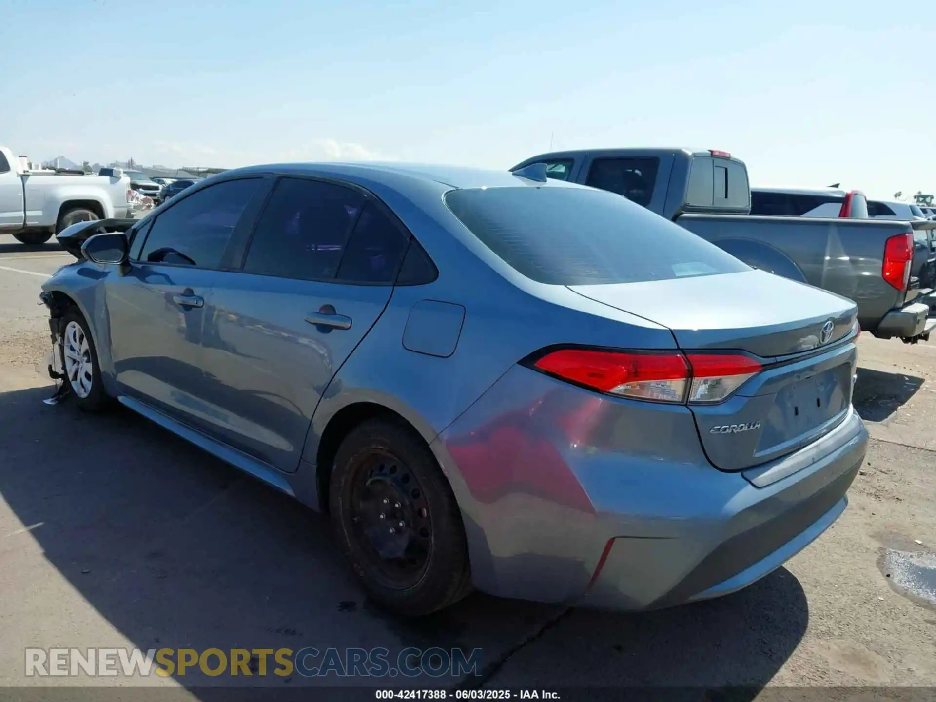 3 Photograph of a damaged car 5YFEPMAE1MP210525 TOYOTA COROLLA 2021