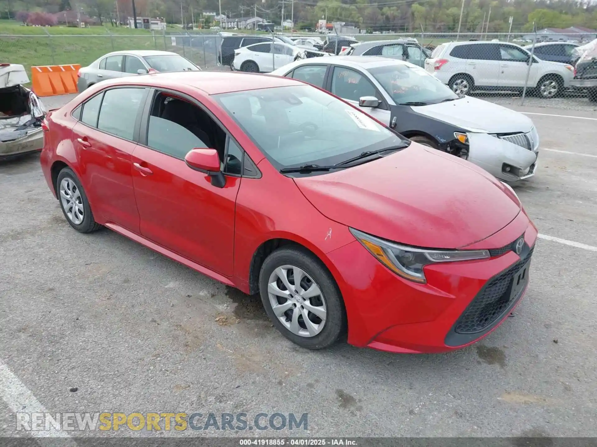 1 Photograph of a damaged car 5YFEPMAE1MP212808 TOYOTA COROLLA 2021