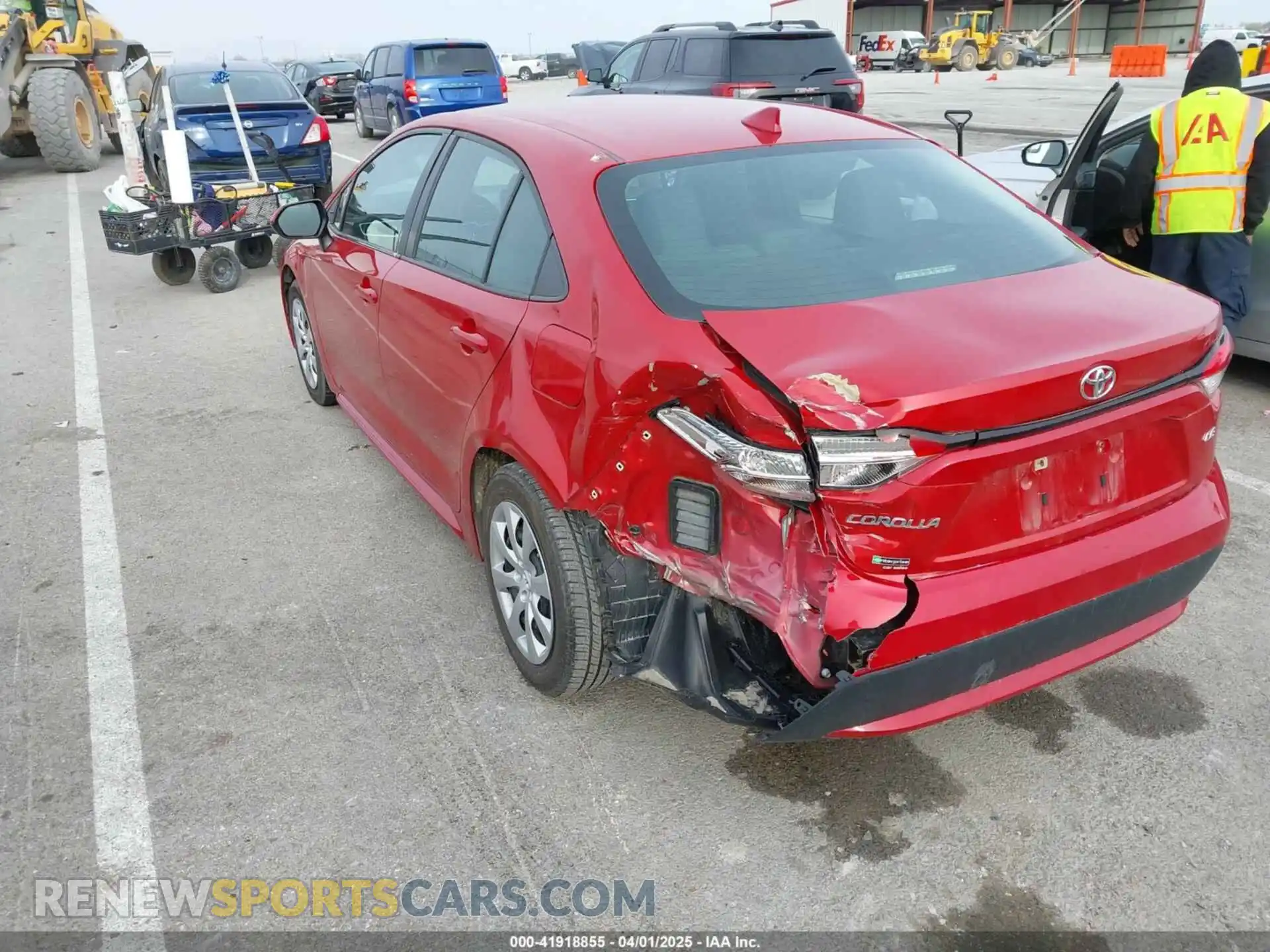 3 Photograph of a damaged car 5YFEPMAE1MP212808 TOYOTA COROLLA 2021
