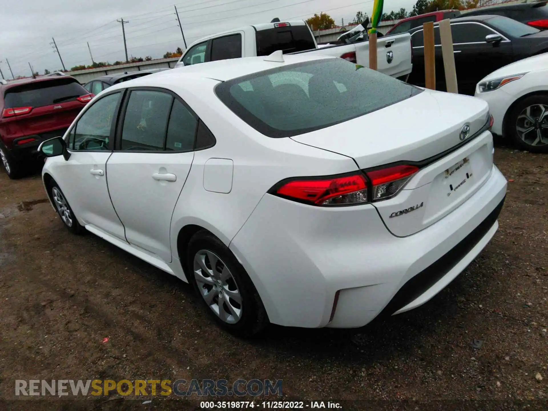 3 Photograph of a damaged car 5YFEPMAE1MP220276 TOYOTA COROLLA 2021