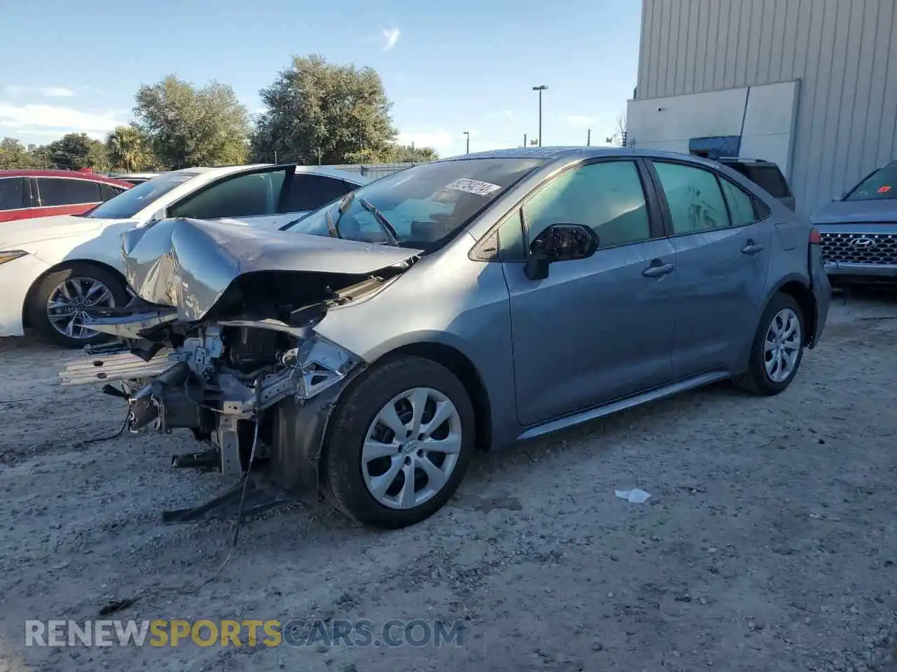 1 Photograph of a damaged car 5YFEPMAE1MP221198 TOYOTA COROLLA 2021
