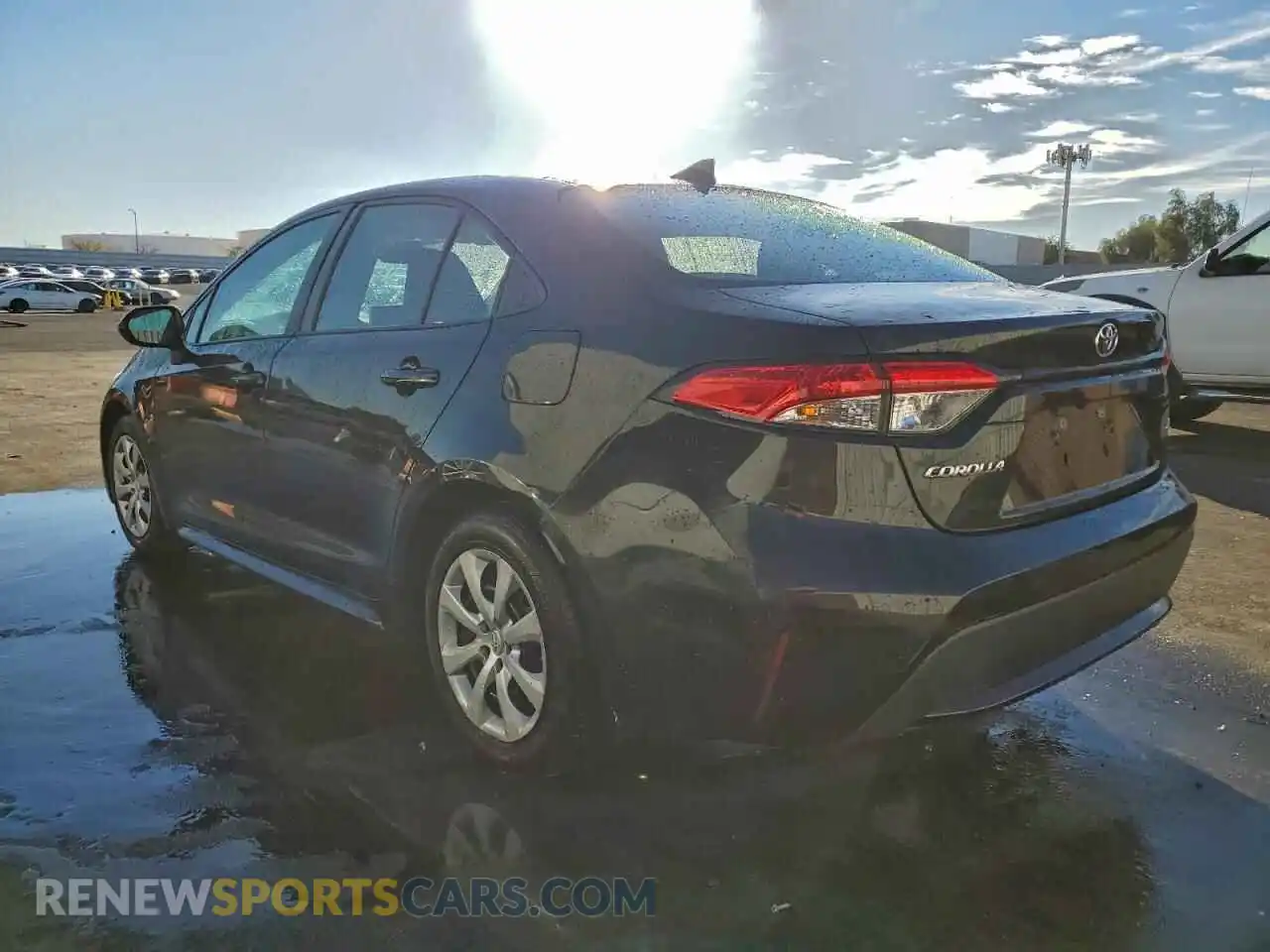 2 Фотография поврежденного автомобиля 5YFEPMAE1MP221346 TOYOTA COROLLA 2021
