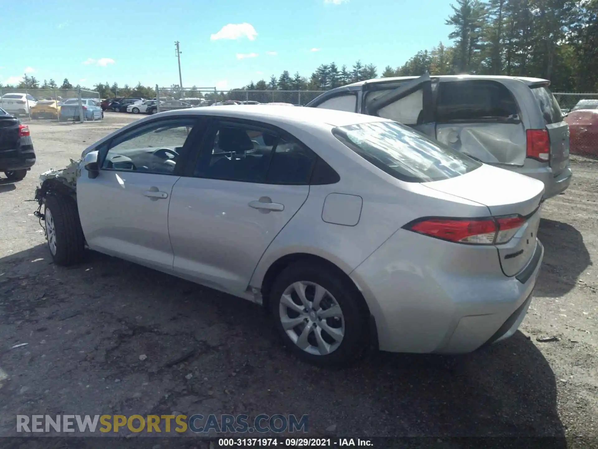 3 Photograph of a damaged car 5YFEPMAE1MP225669 TOYOTA COROLLA 2021