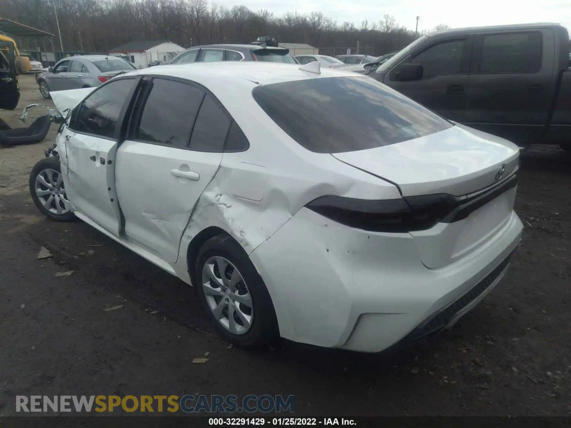 3 Photograph of a damaged car 5YFEPMAE1MP228491 TOYOTA COROLLA 2021