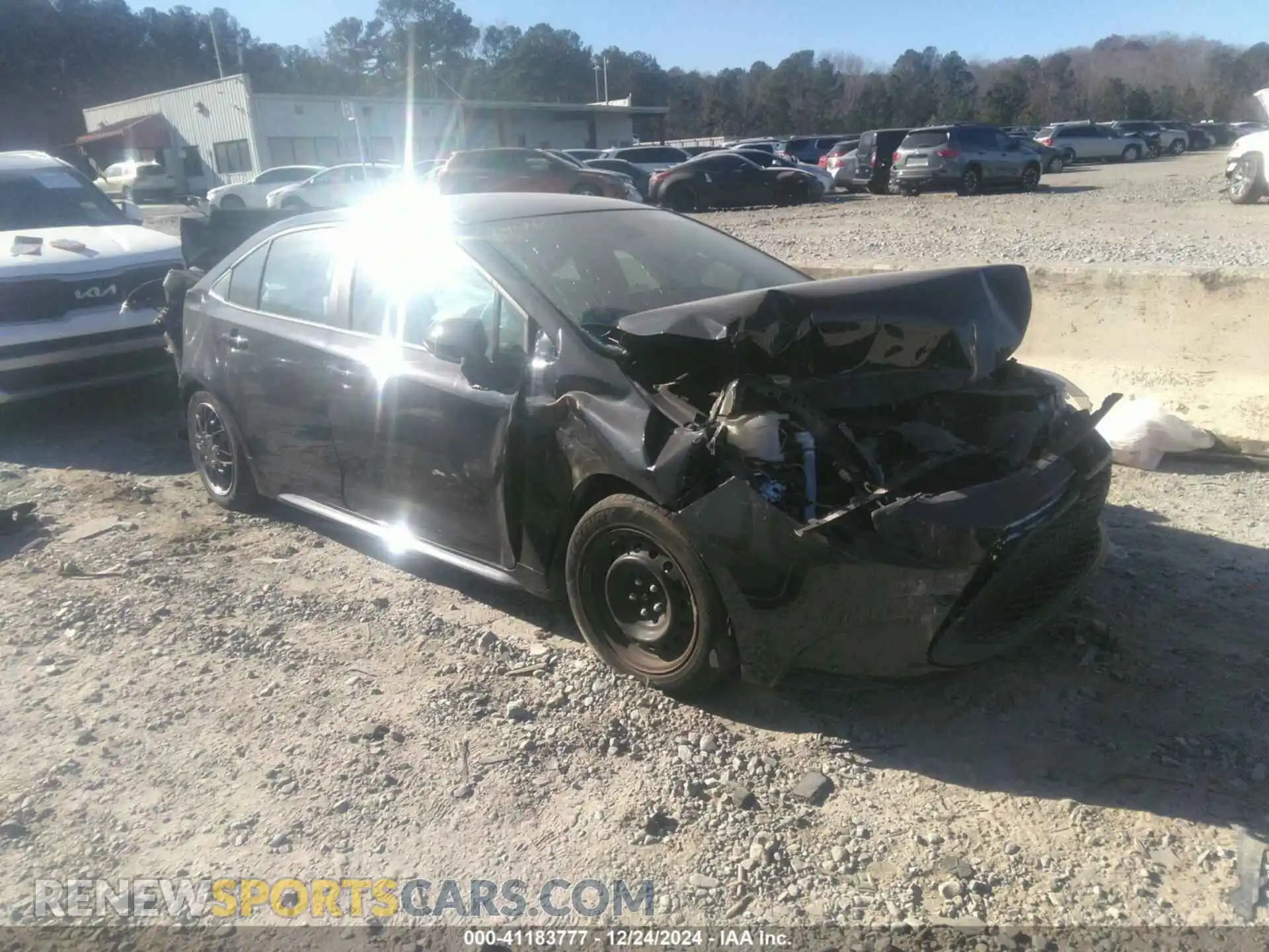 1 Photograph of a damaged car 5YFEPMAE1MP230239 TOYOTA COROLLA 2021