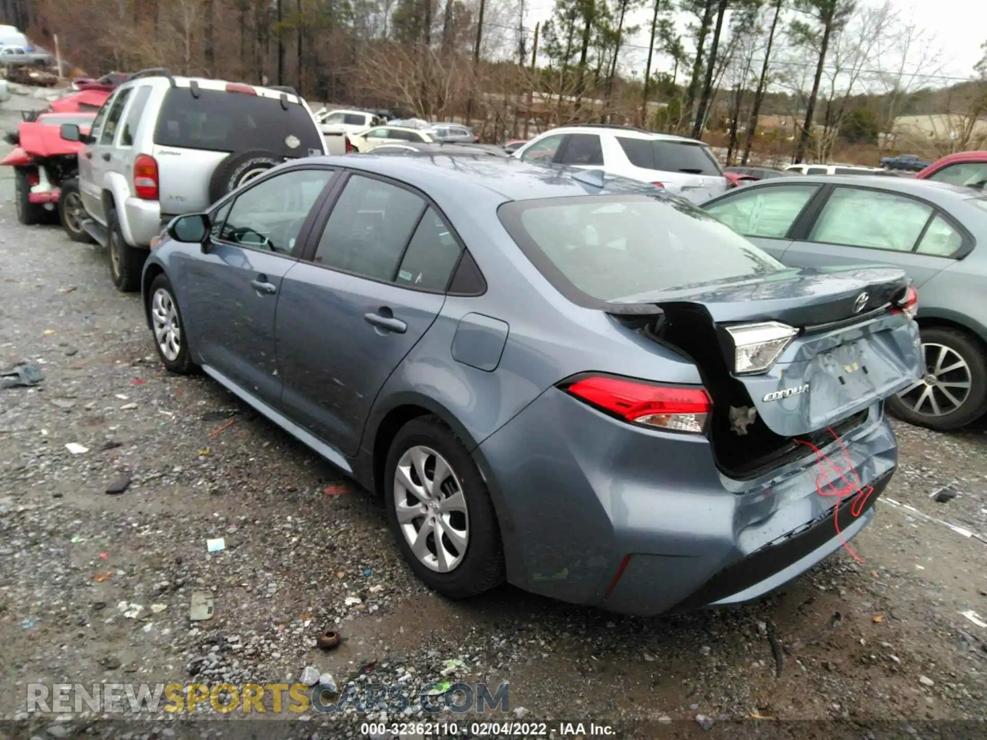 3 Photograph of a damaged car 5YFEPMAE1MP232640 TOYOTA COROLLA 2021