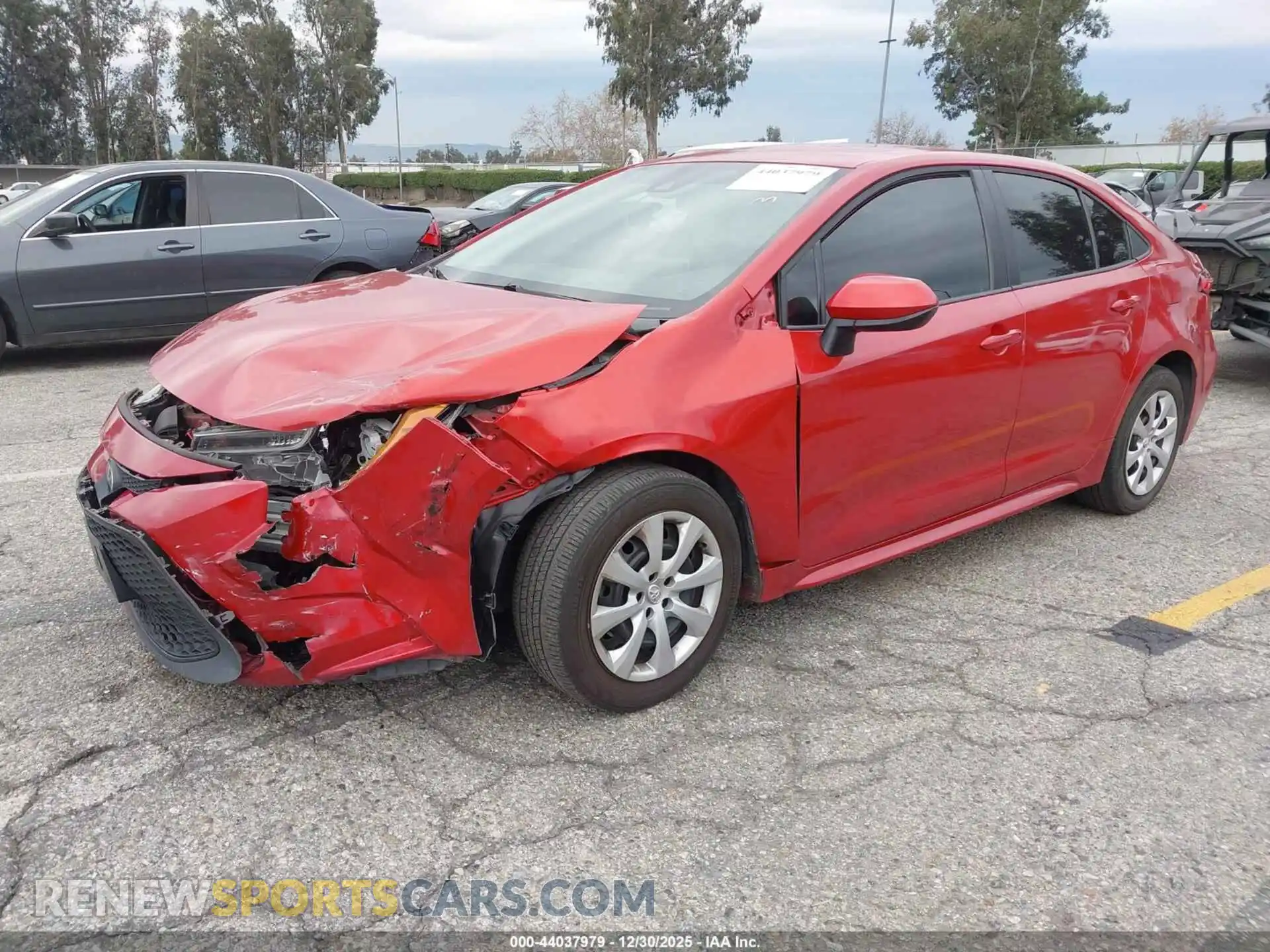 2 Photograph of a damaged car 5YFEPMAE1MP236378 TOYOTA COROLLA 2021