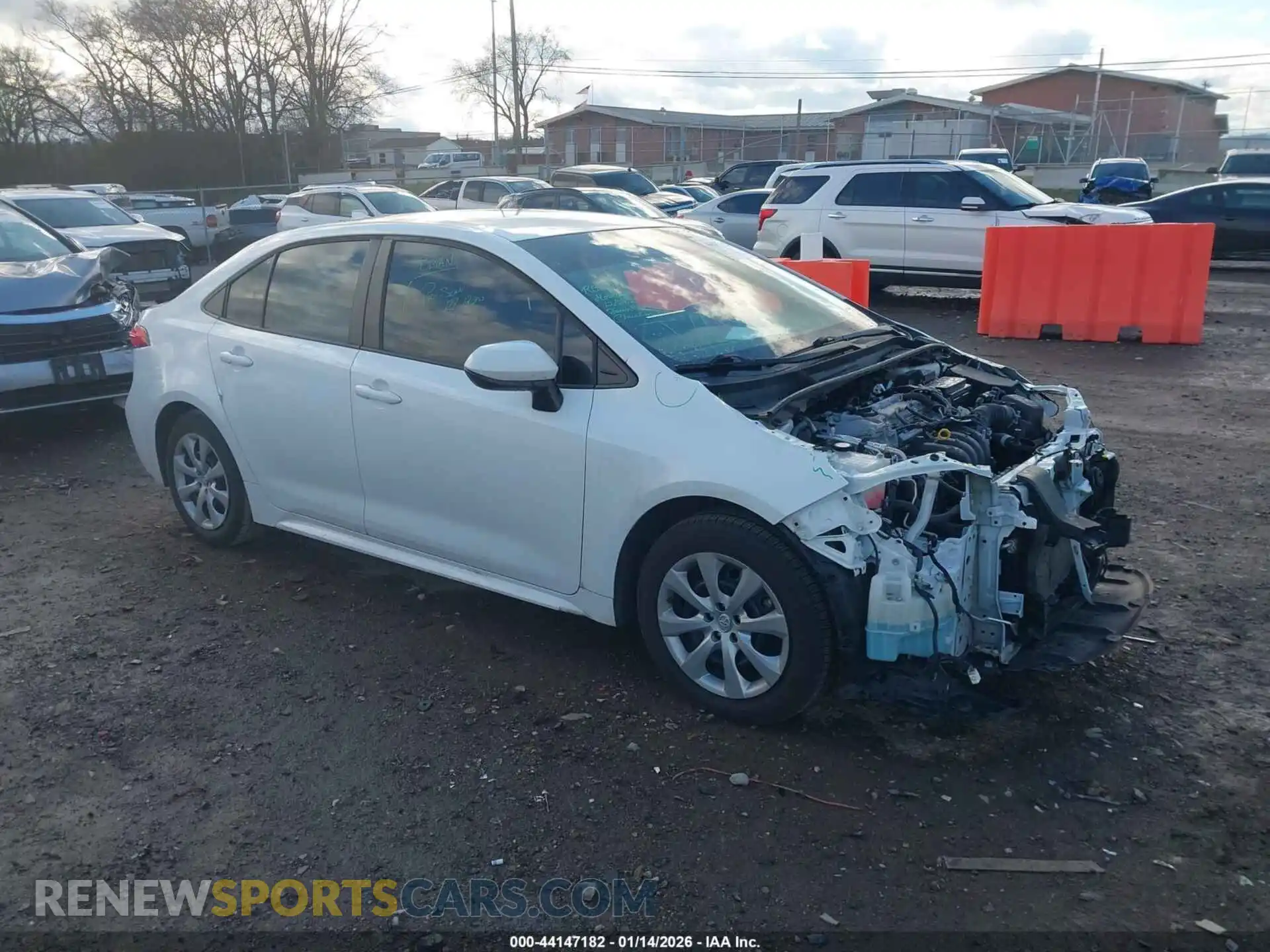 1 Photograph of a damaged car 5YFEPMAE1MP251432 TOYOTA COROLLA 2021