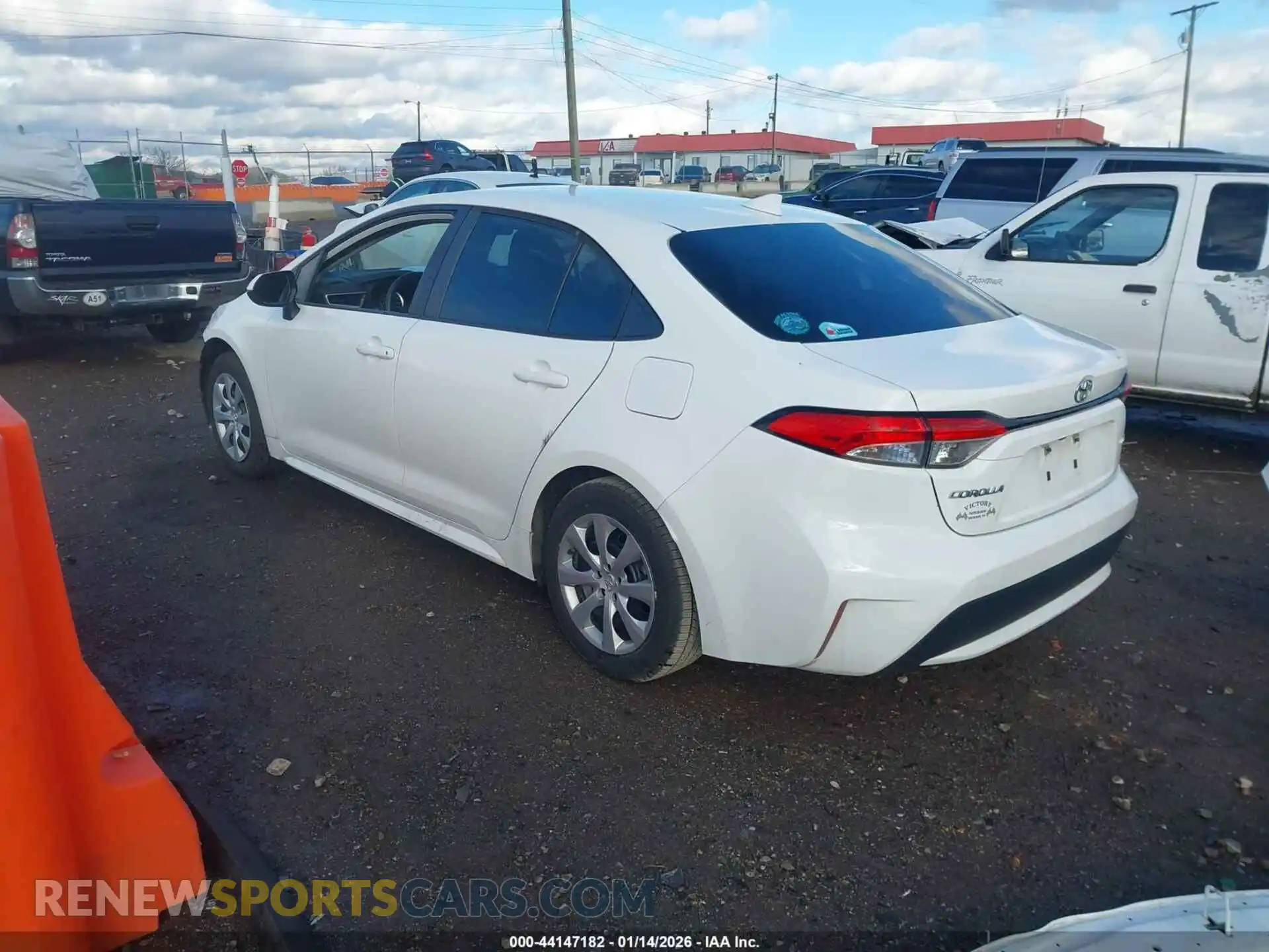 3 Photograph of a damaged car 5YFEPMAE1MP251432 TOYOTA COROLLA 2021