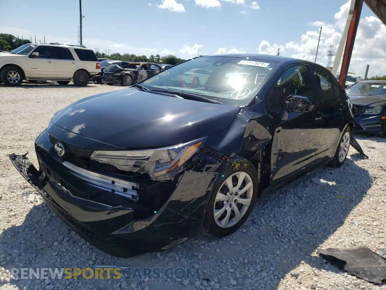 2 Photograph of a damaged car 5YFEPMAE1MP252824 TOYOTA COROLLA 2021