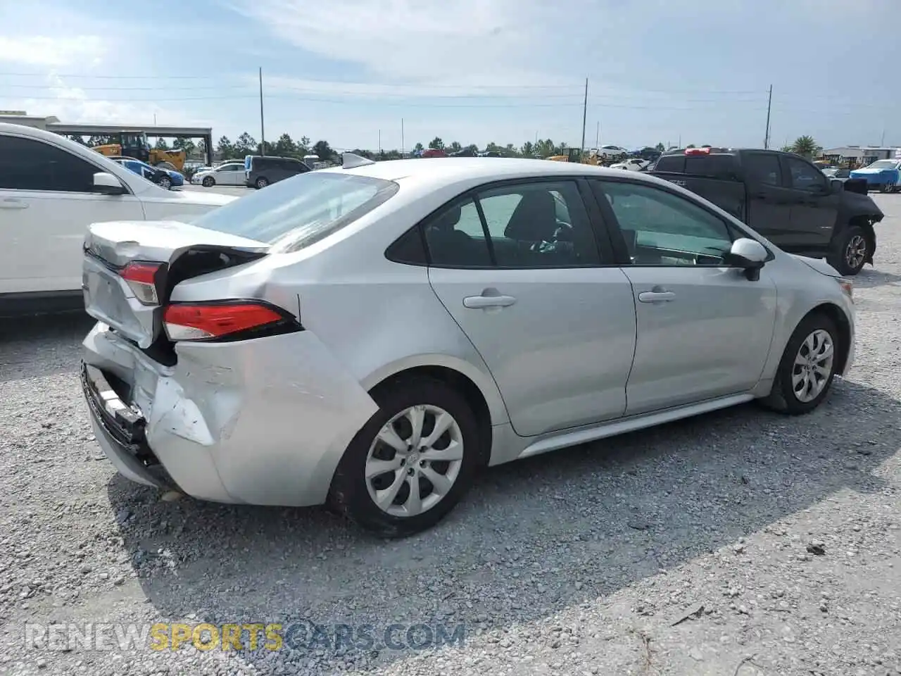 3 Photograph of a damaged car 5YFEPMAE1MP254072 TOYOTA COROLLA 2021