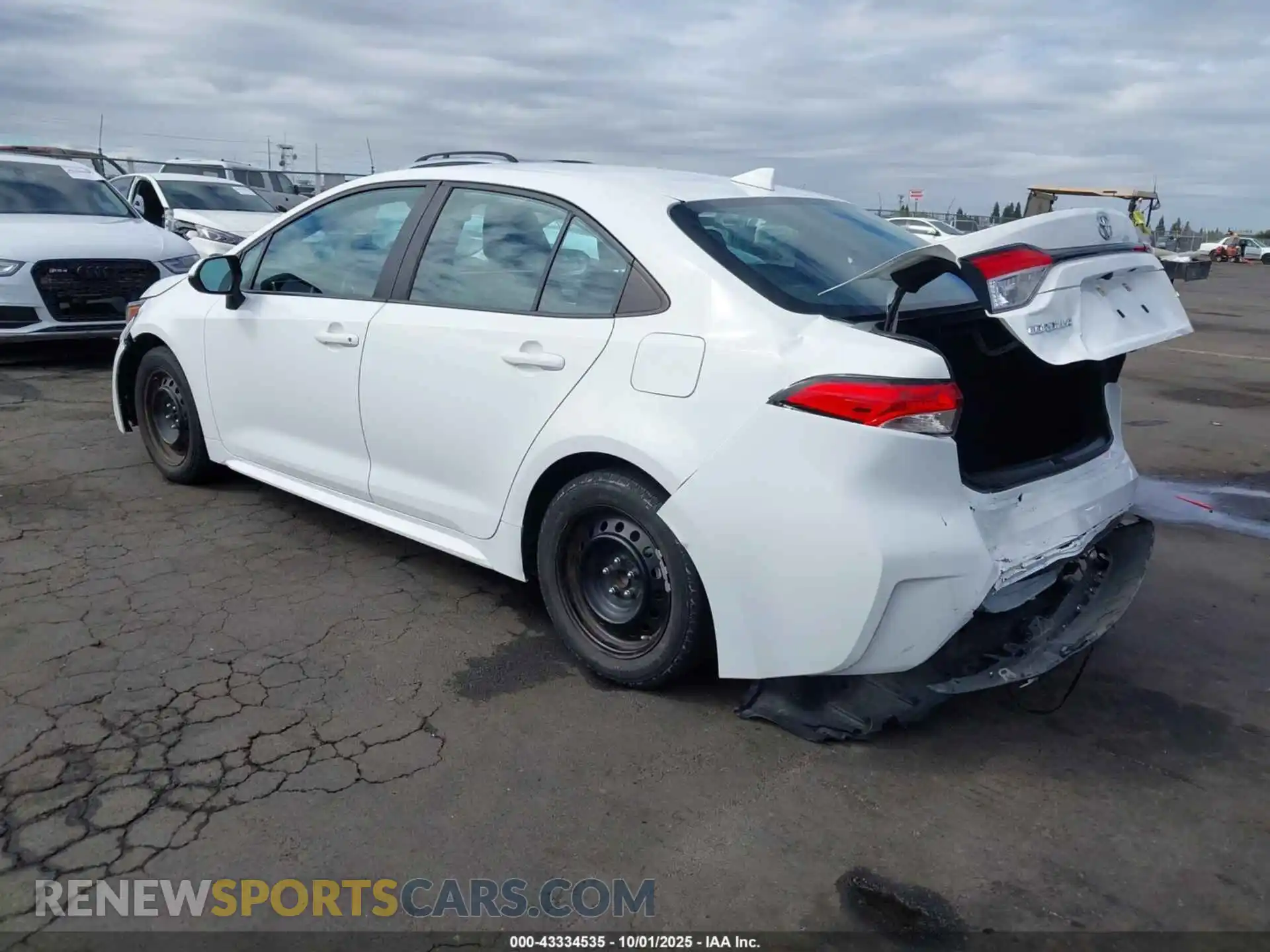 3 Photograph of a damaged car 5YFEPMAE1MP259238 TOYOTA COROLLA 2021