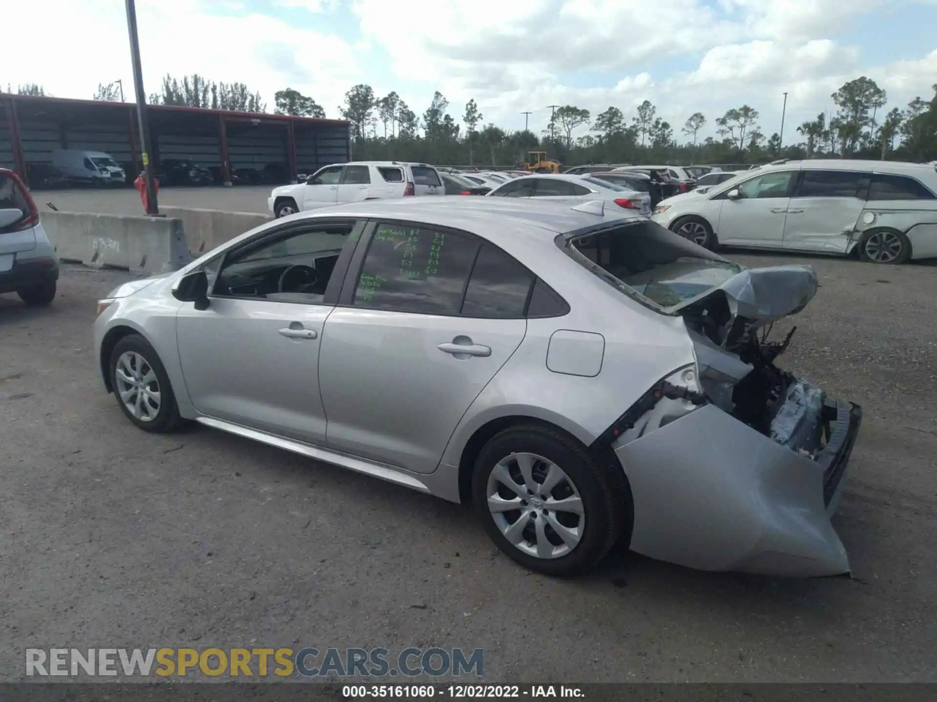 3 Photograph of a damaged car 5YFEPMAE1MP260518 TOYOTA COROLLA 2021